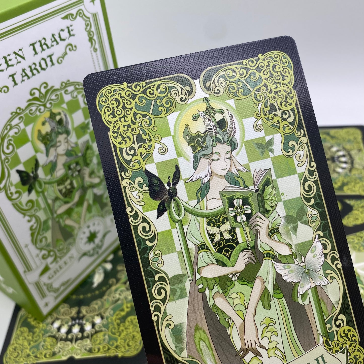Green Trace Tarot